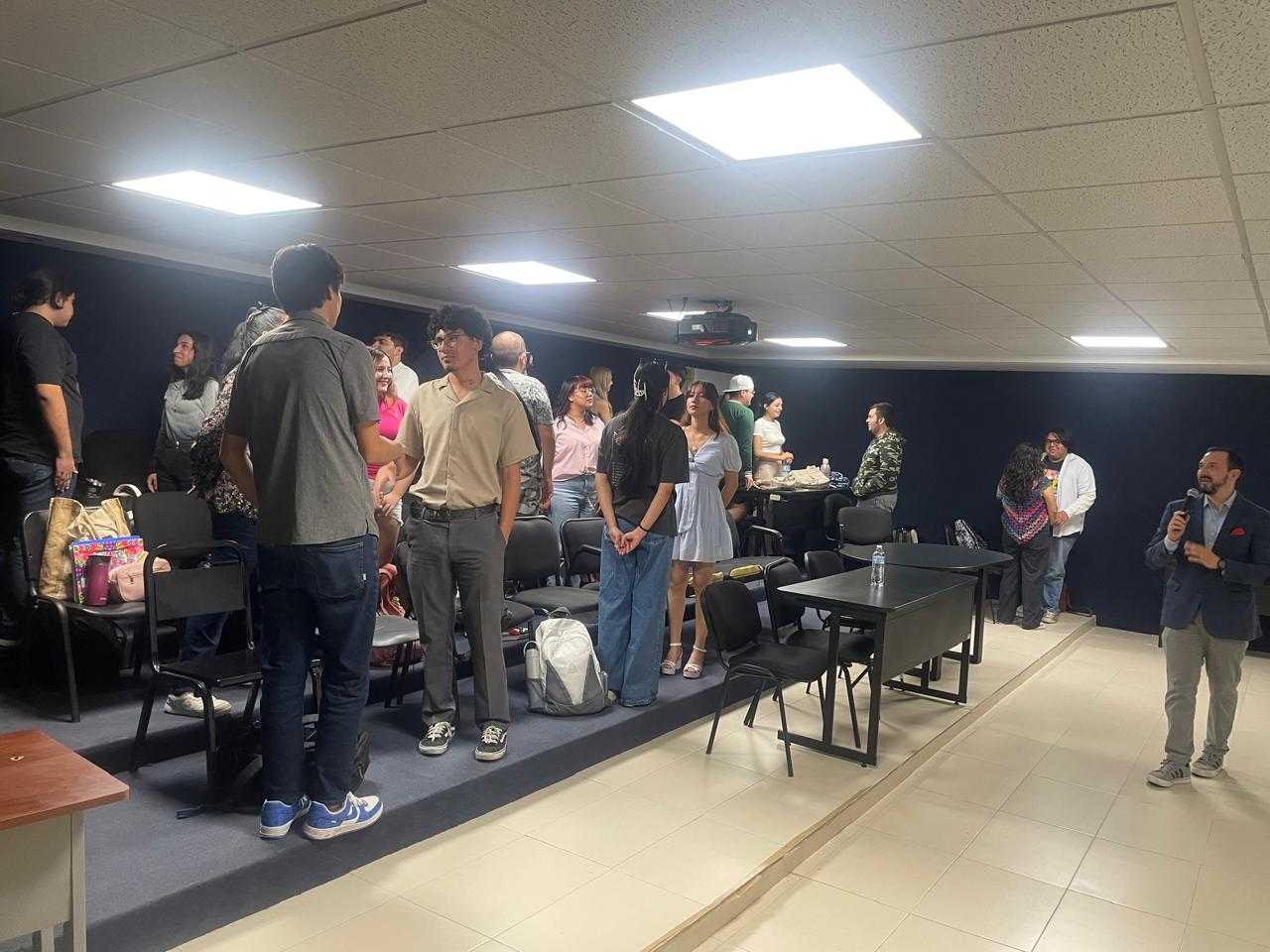 Destacada participación de Carlos Macedo en la XXII Semana Académica de la UACH Destacada participación de Carlos Macedo en la XXII Semana Académica de la UACH