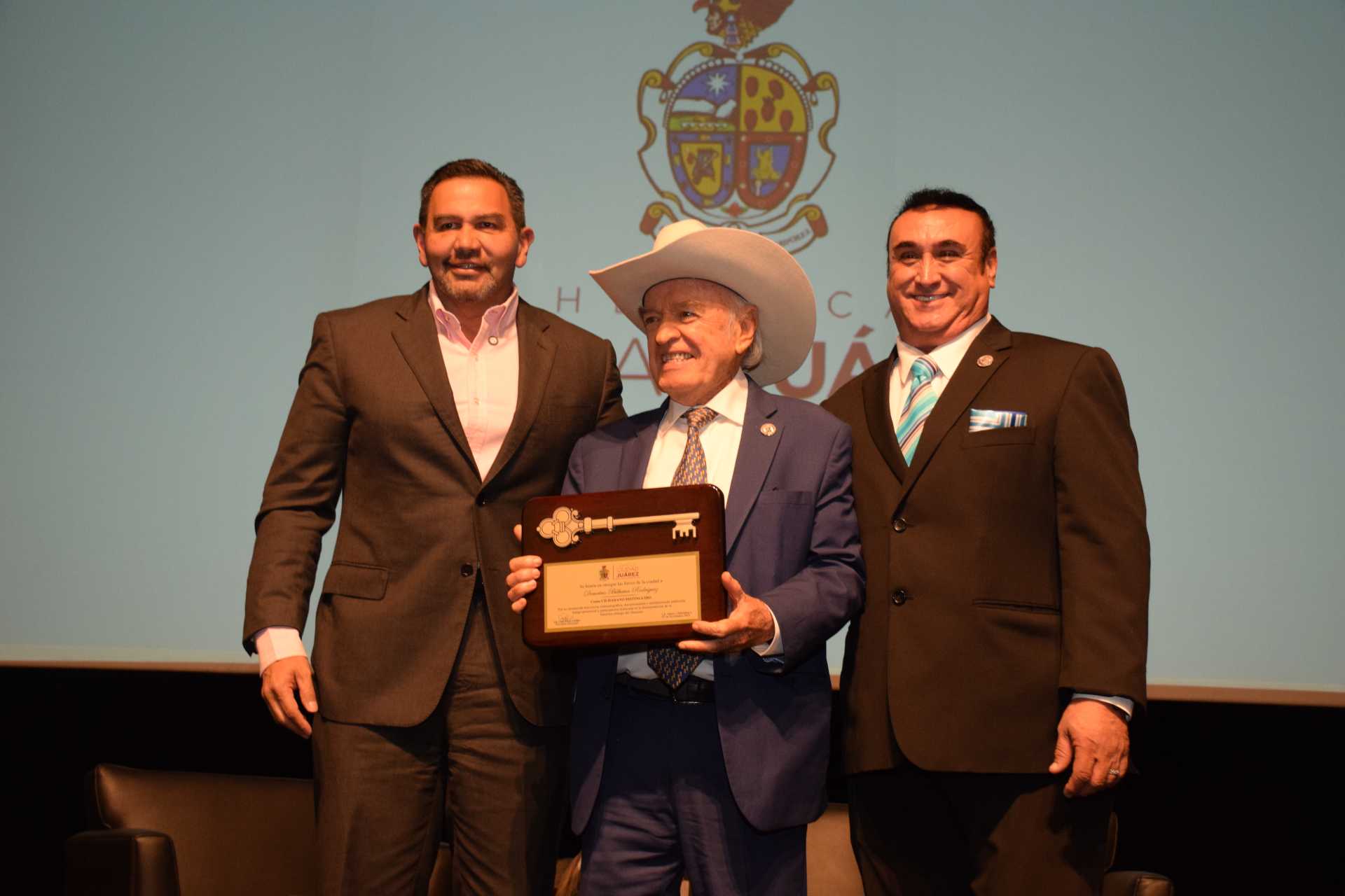 La ANP Juárez rinde homenaje a Demetrio Bilbatúa