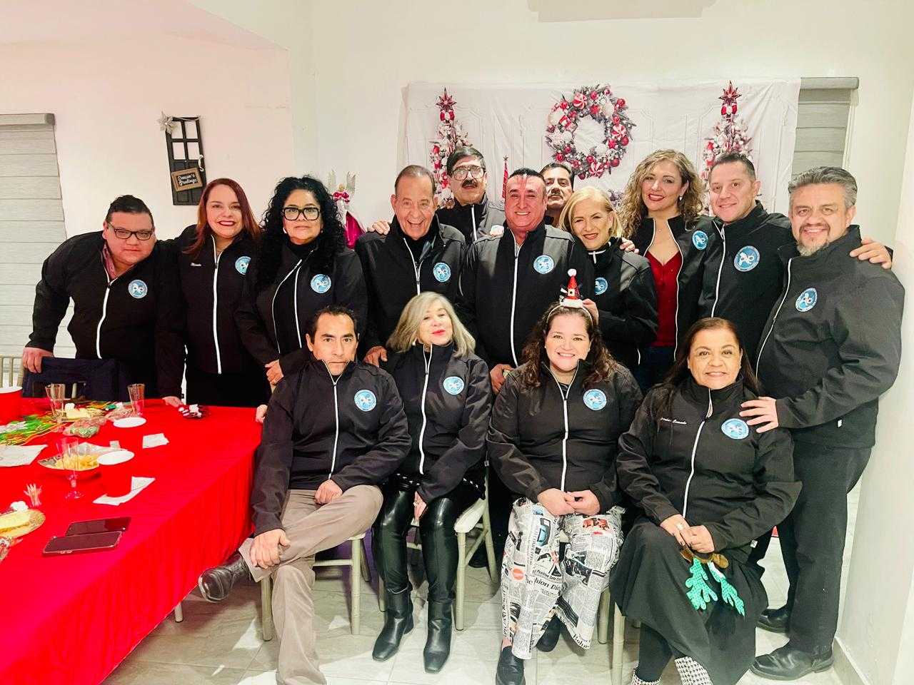  Una noche entre amigos, sabores y sorpresas