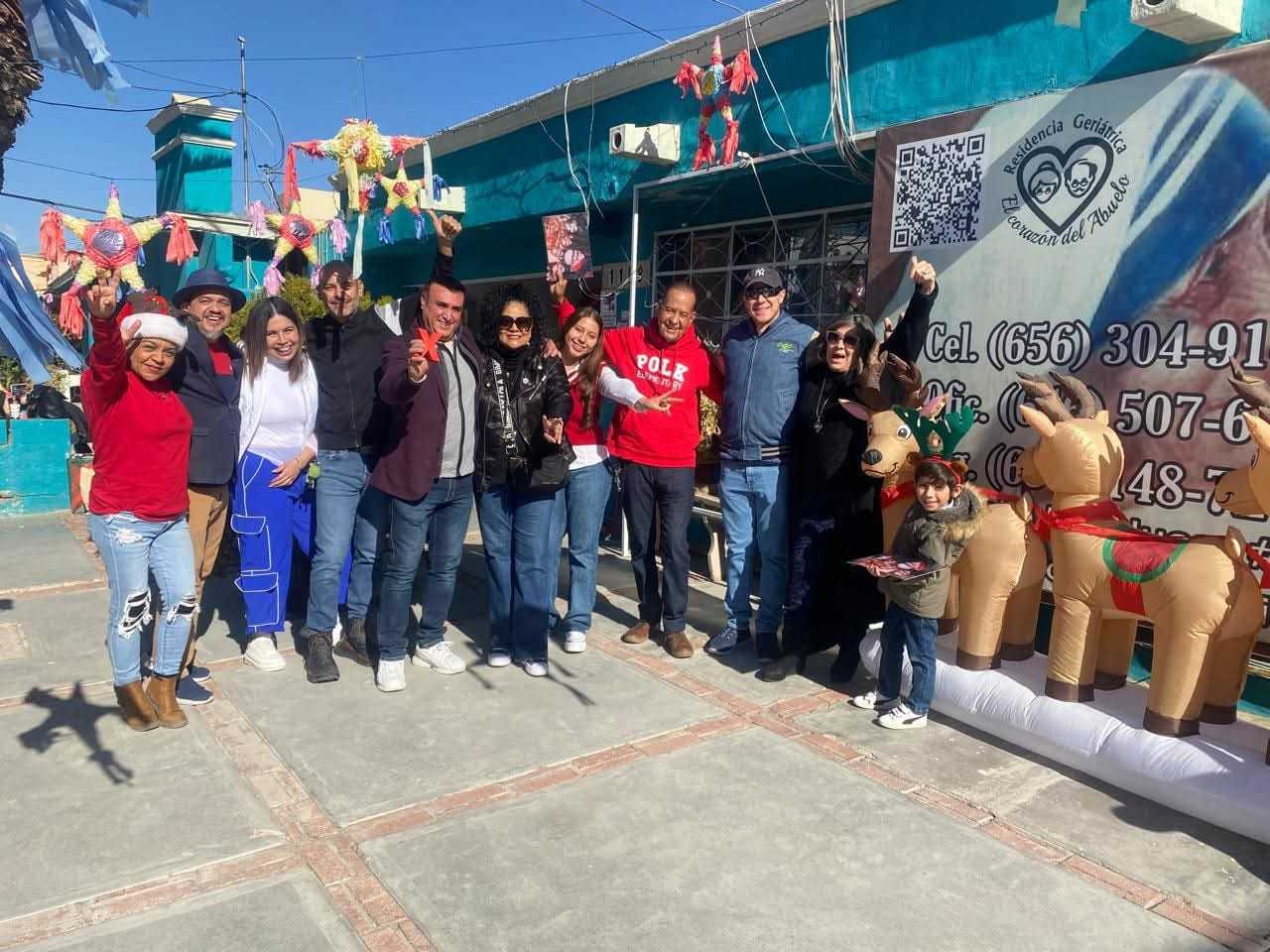 Celebración de Navidad en la Estancia para Adultos Mayores 