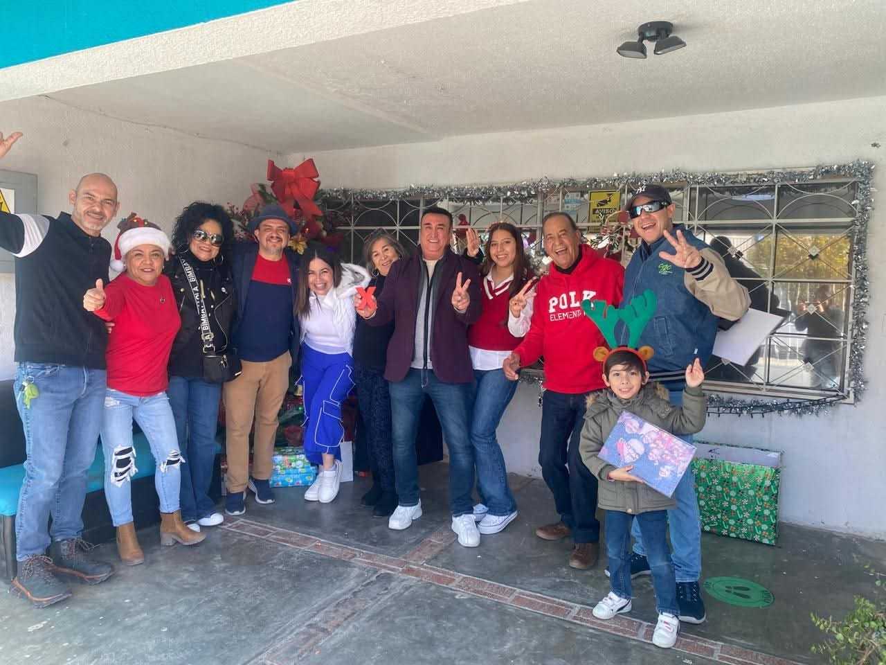 Celebración de Navidad en la Estancia para Adultos Mayores 